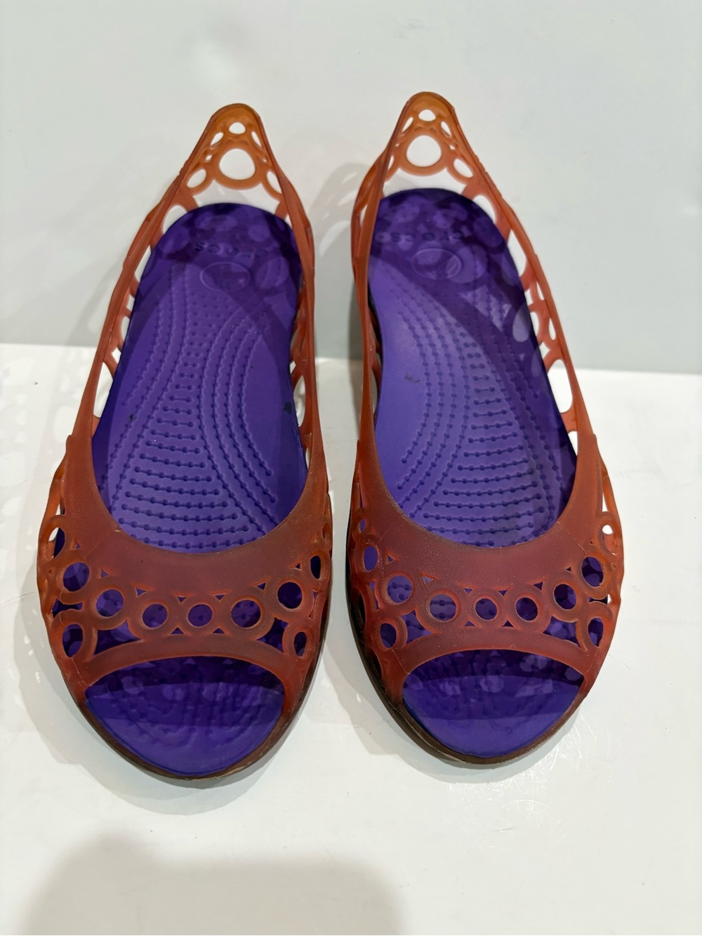Croc’s Peep Toe Flats with Purple Insole